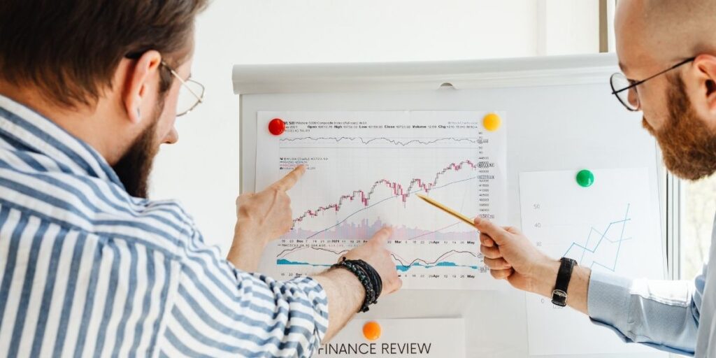 Singapore Financial Year End (FYE): How to Choose the Right One