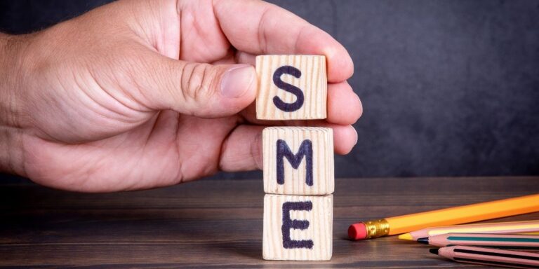 When Should SMEs in Singapore Outsource Accounting and Compliance?